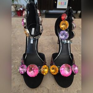 Gianni Bini Oaklynn Suede Rainbow Rhinestone Jeweled Ankle Sandals.  Size 7.5